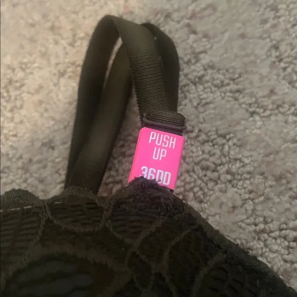 PINK Victoria's Secret army green Lace Bra - Picture 3 of 4